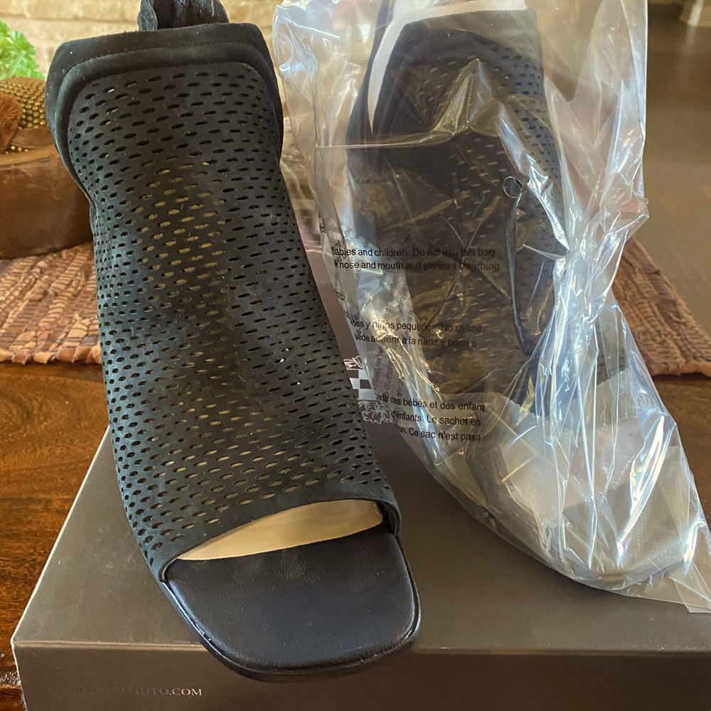 Vince Camuto Booties